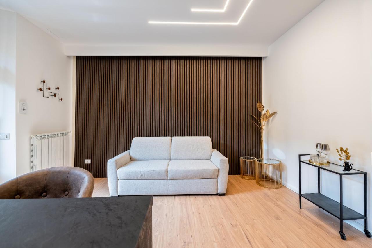 Bilocale Moderno - City Center Milano Eksteriør bilde