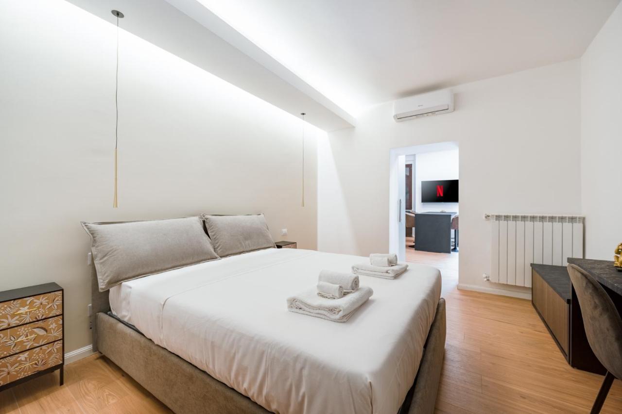 Bilocale Moderno - City Center Milano Eksteriør bilde